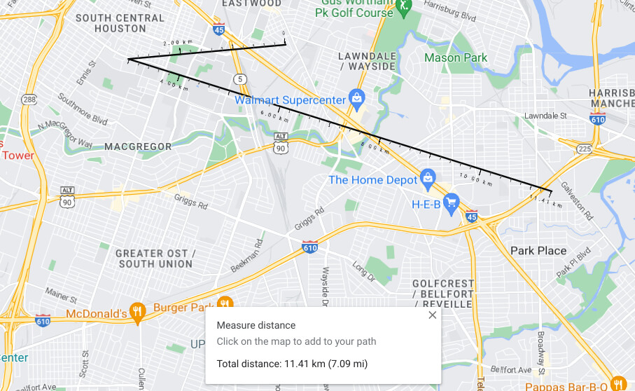 The distance between certain points in Maps